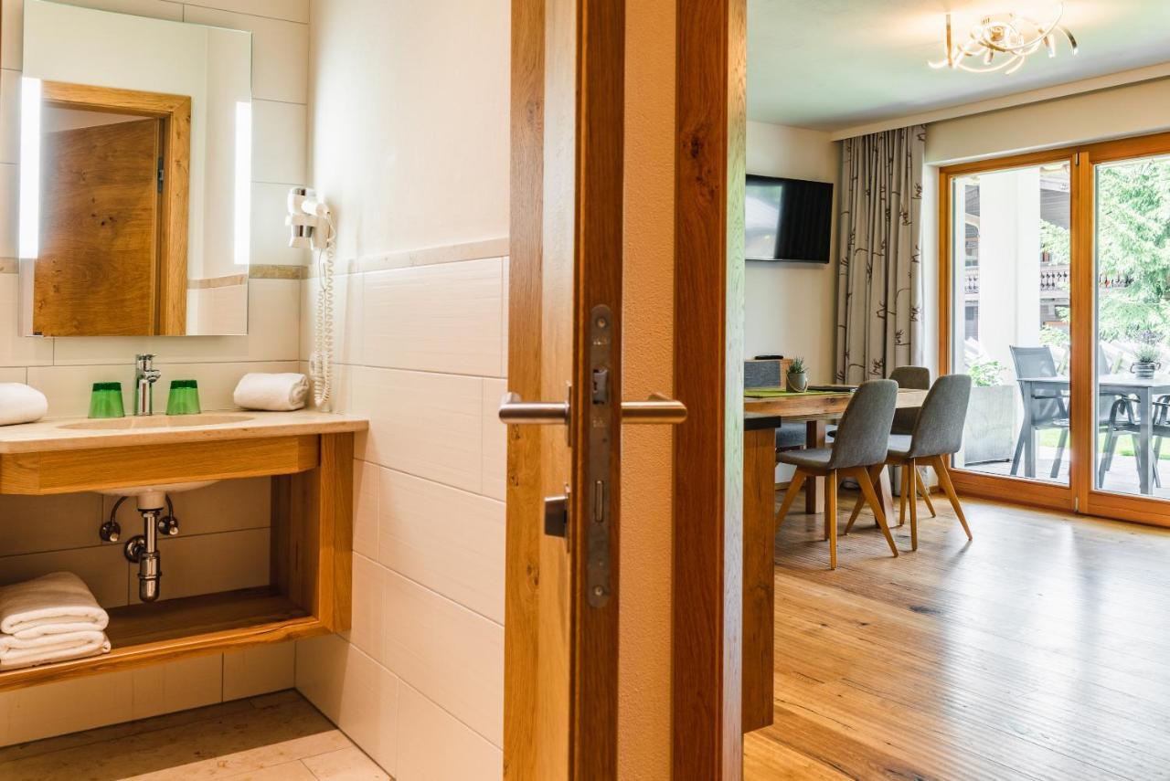 Haus Sabrina - Ferienwohnungen Saalbach-Hinterglemm Dış mekan fotoğraf